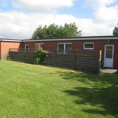 Apartment Haus Carstensen-bungalow 2 *